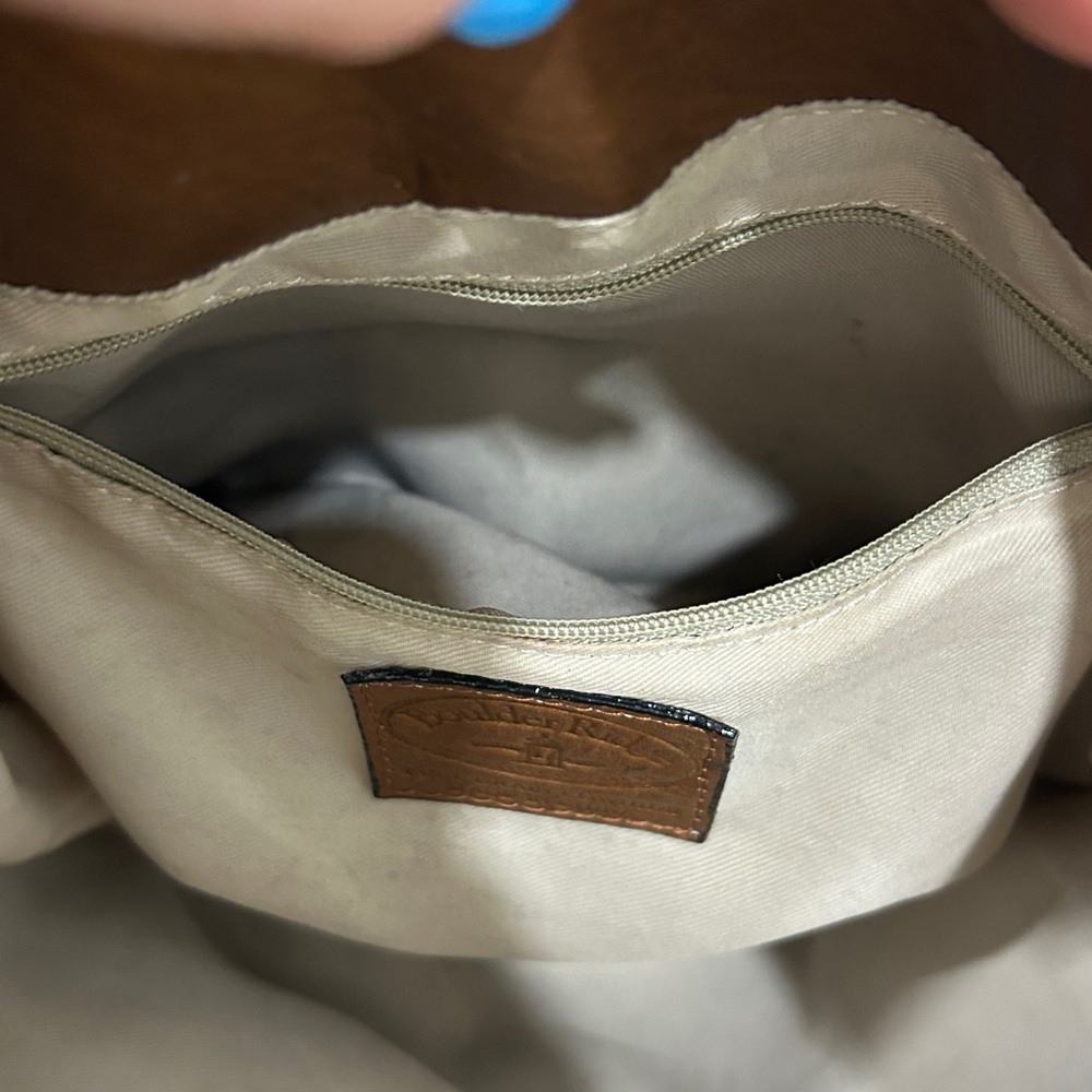 Boulder Ridge Chestnut Leather Backpack - Picture 12 of 14